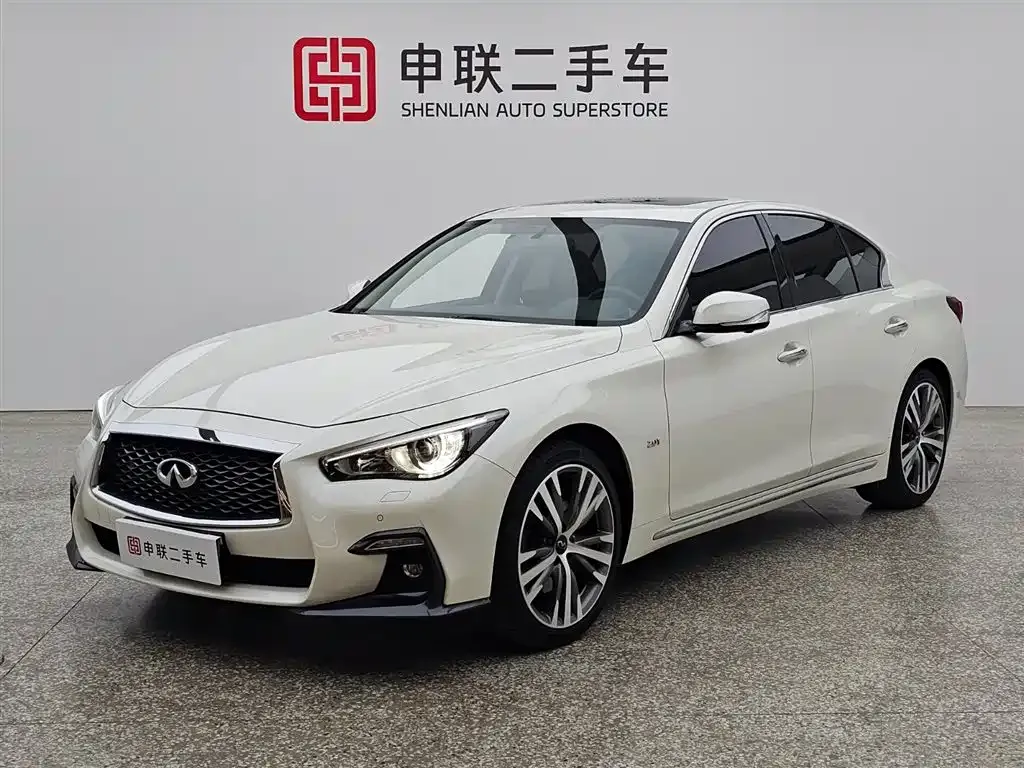 Infiniti Q50L — фото 1