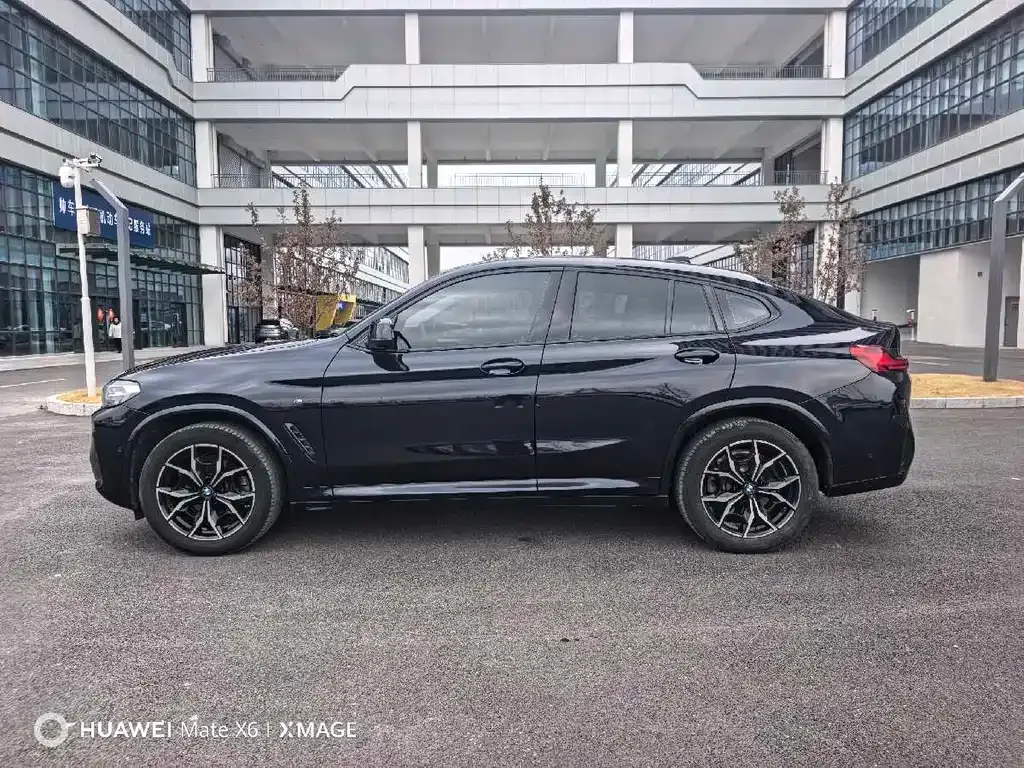 BMW X4 — фото 10