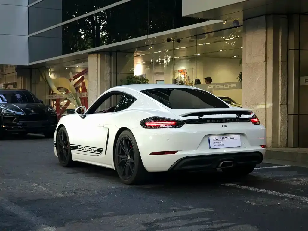 Porsche 718 — фото 10