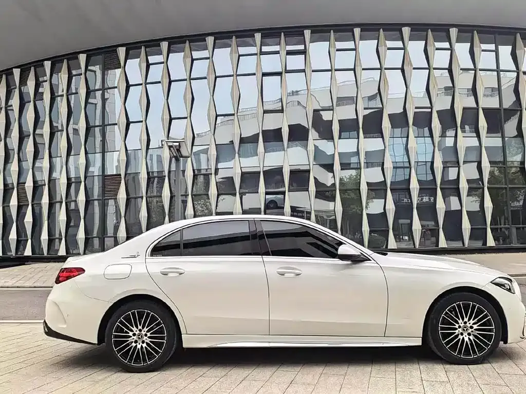 Mercedes-Benz C-Class — фото 4