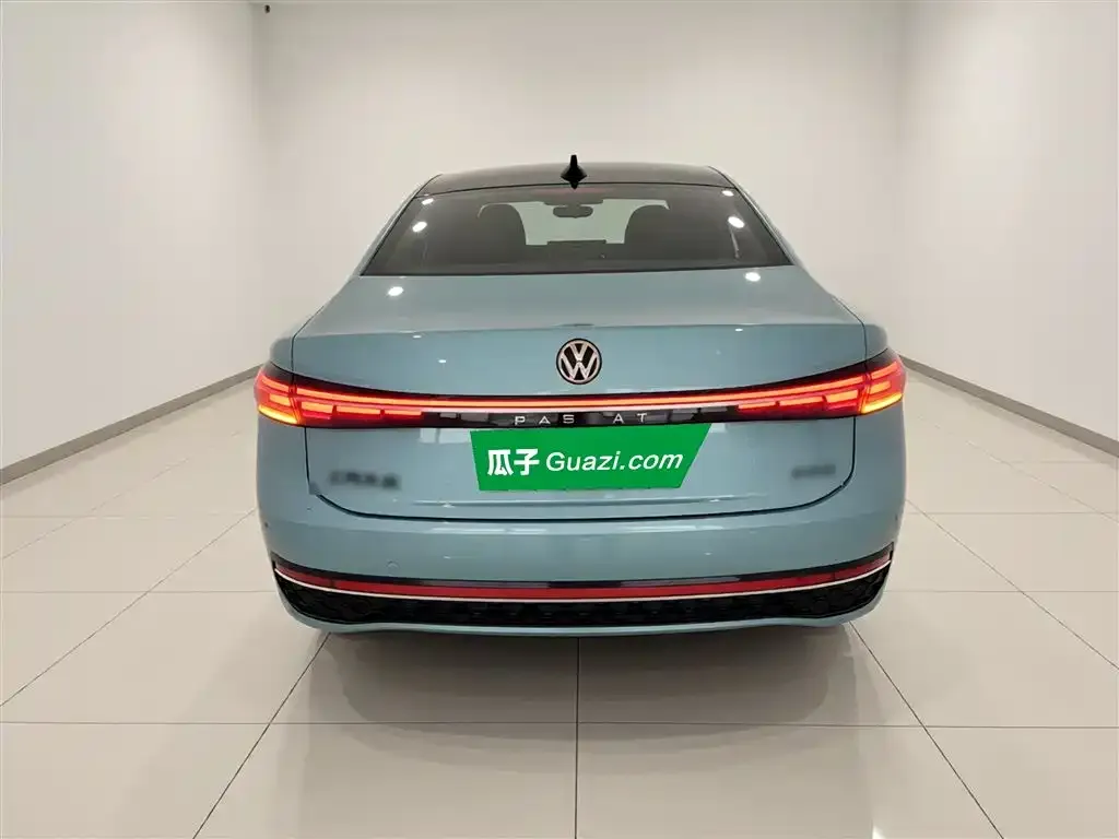 Volkswagen Passat — фото 6