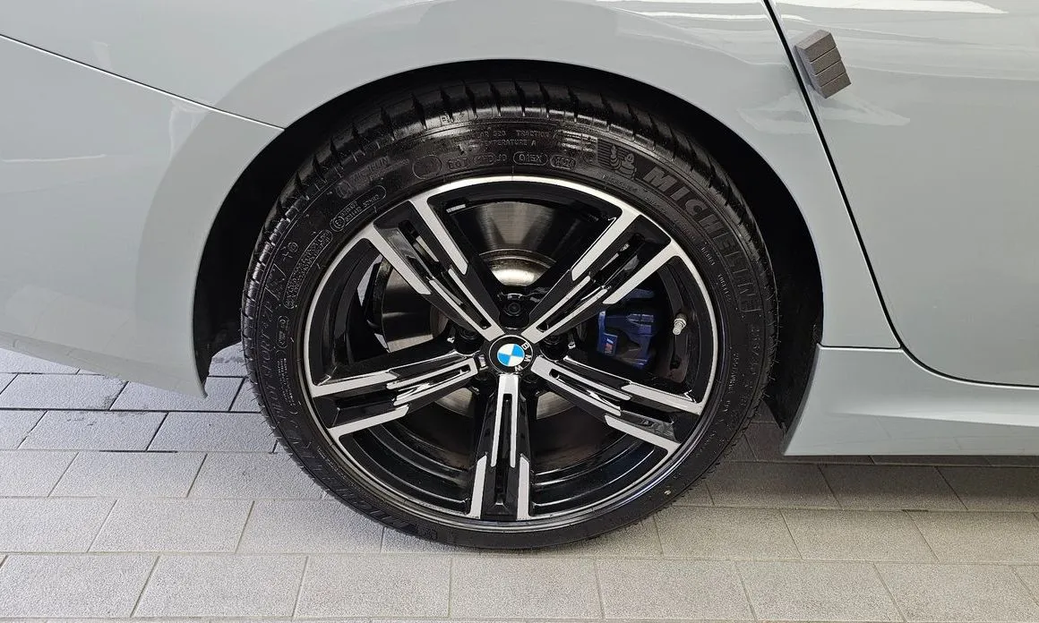 BMW 3-Series 2024 из KR, фото 10