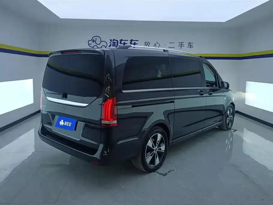 Mercedes-Benz V-Class 2022 из CN, фото 10