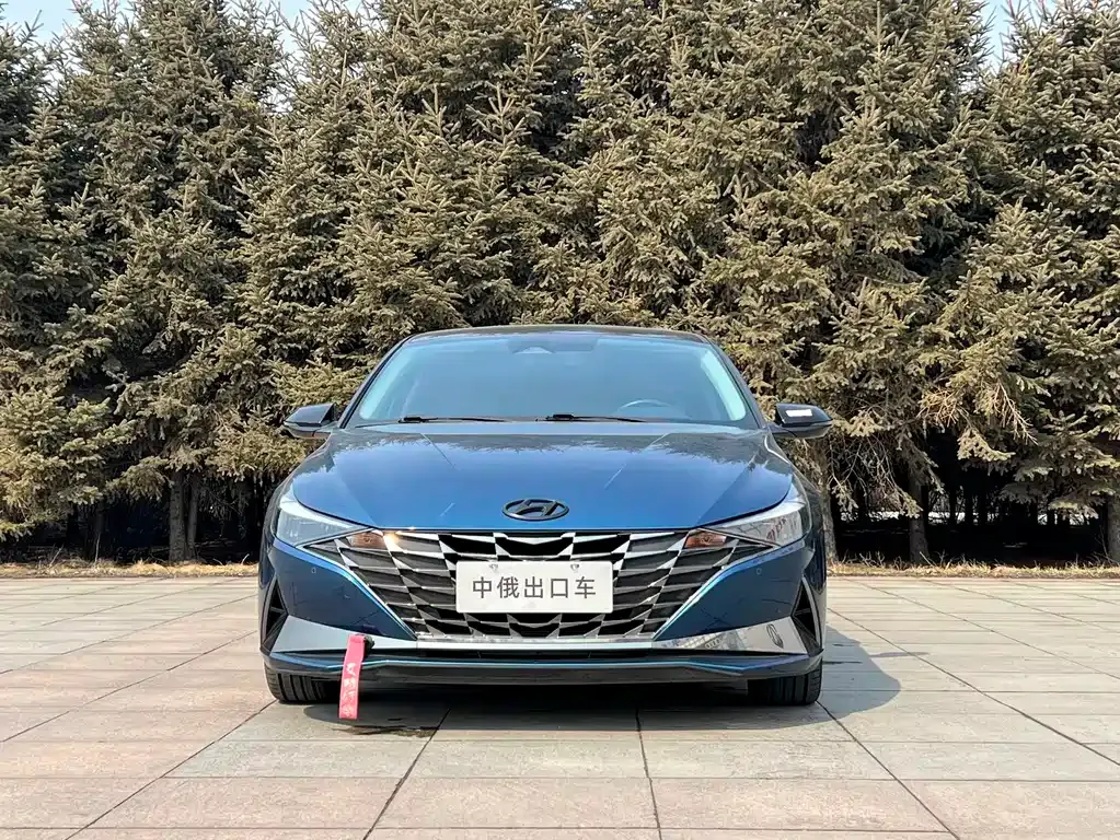 Hyundai Elantra — фото 6