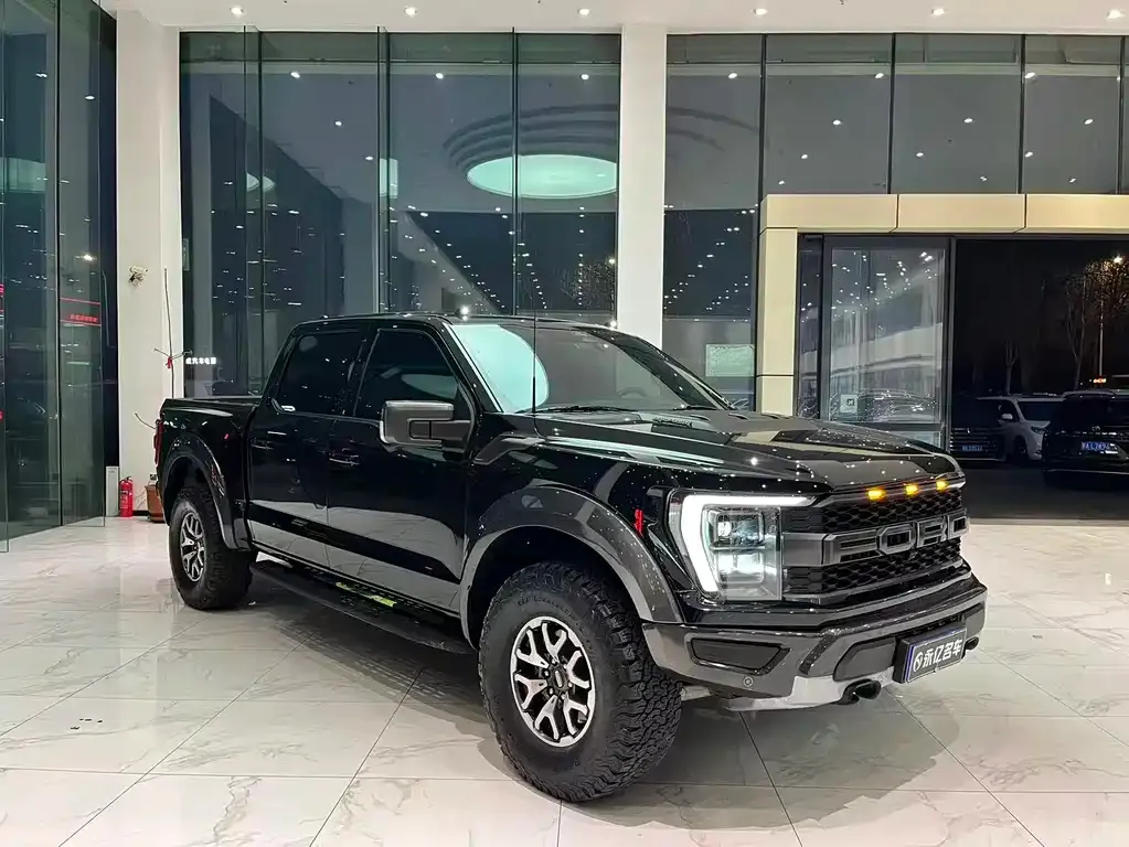 Ford F-150 Raptor — фото 10