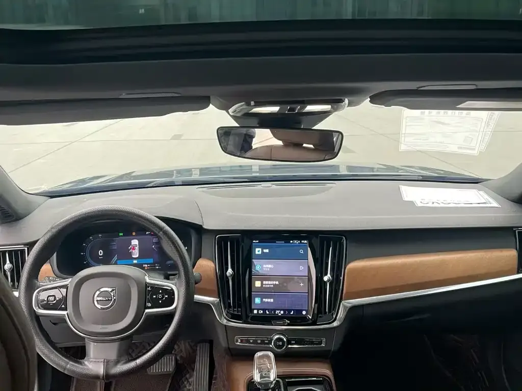 Volvo S90 PHEV 2022 из CN, фото 4