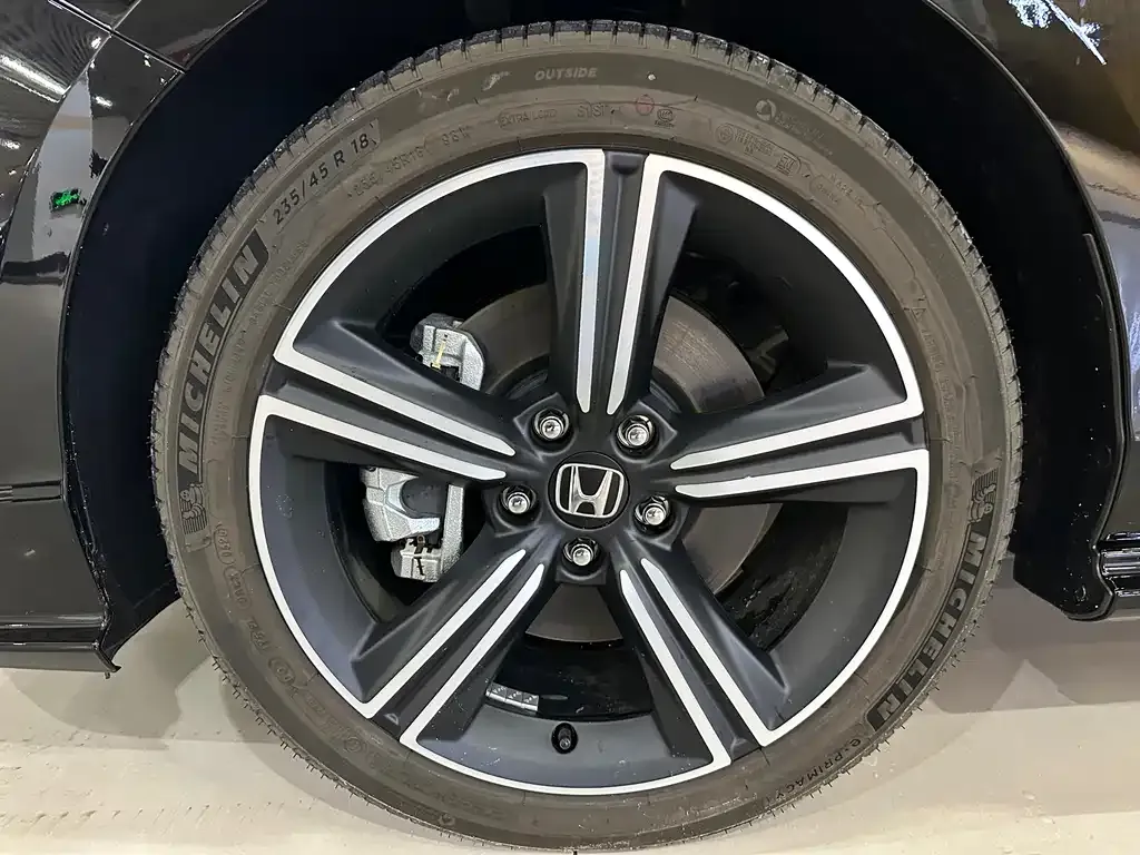 Honda Inspire PHEV 2026 из CN, фото 8