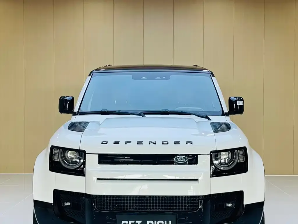 Land Rover Defender — фото 2