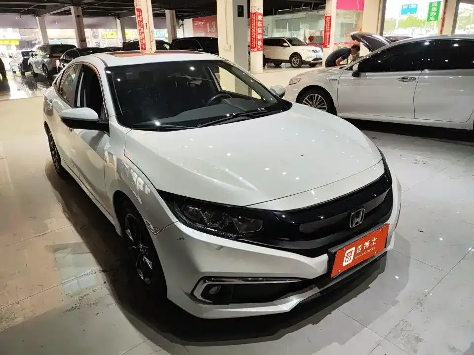 Honda Civic — фото 2