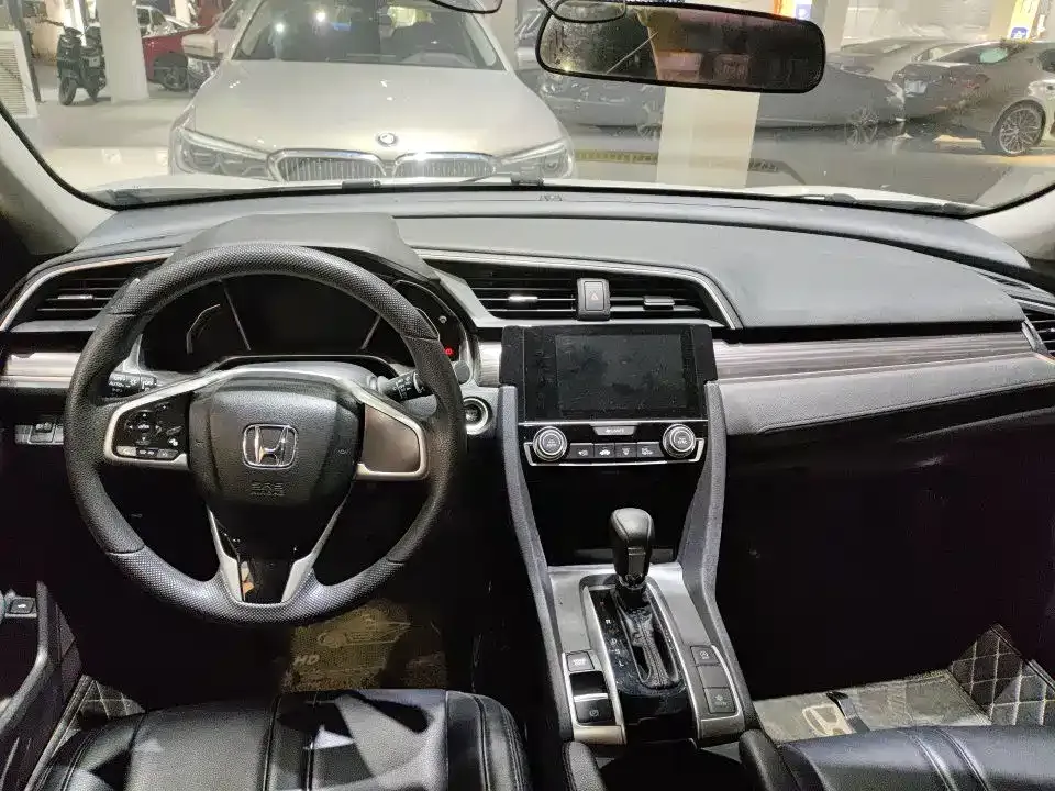 Honda Civic — фото 6