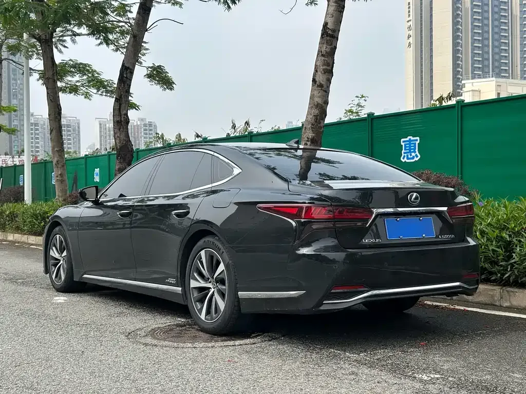 Lexus LS 2021 из CN, фото 3