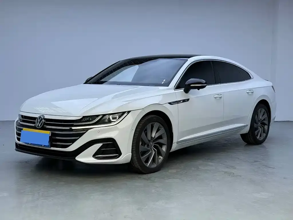 Volkswagen CC — фото 1