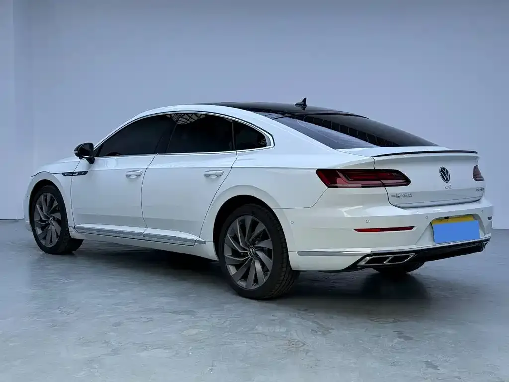 Volkswagen CC — фото 9