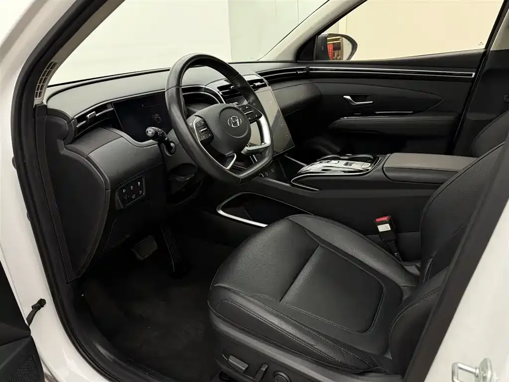 Hyundai Tucson — фото 2