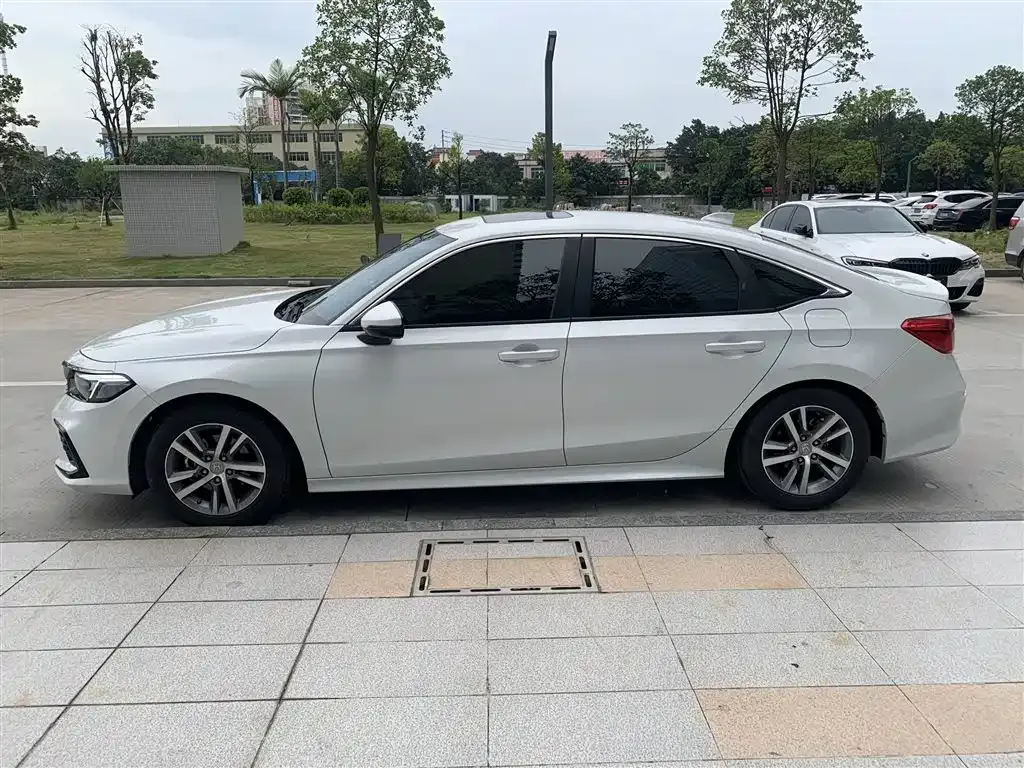 Honda Civic — фото 6