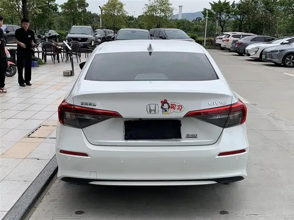 Honda Civic — фото 9
