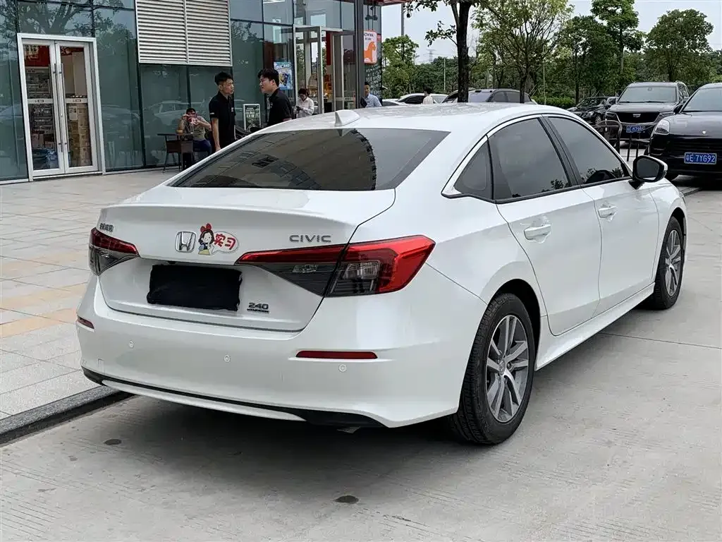 Honda Civic — фото 8