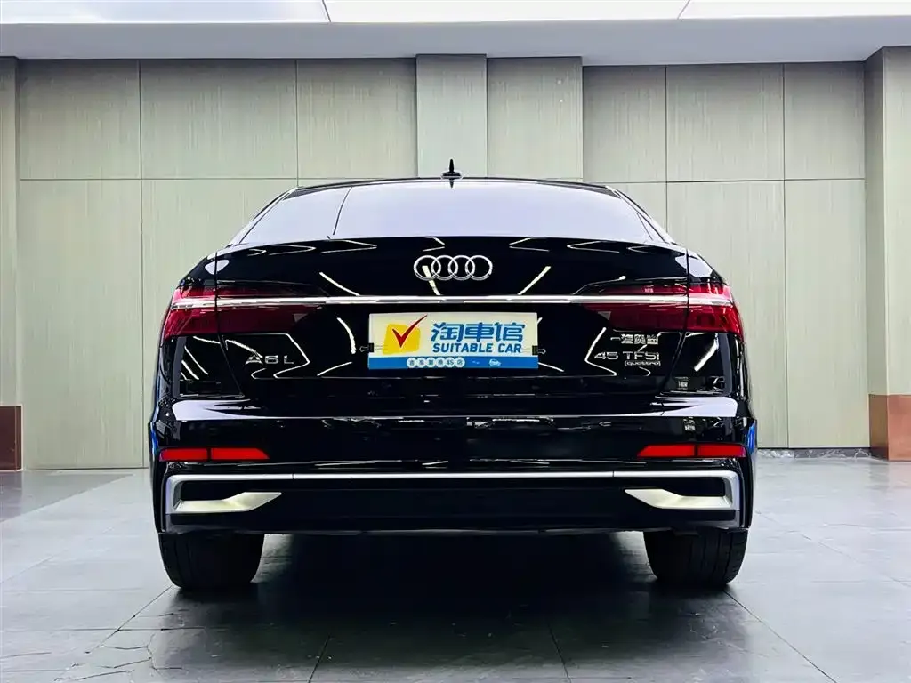 Audi A6L — фото 2