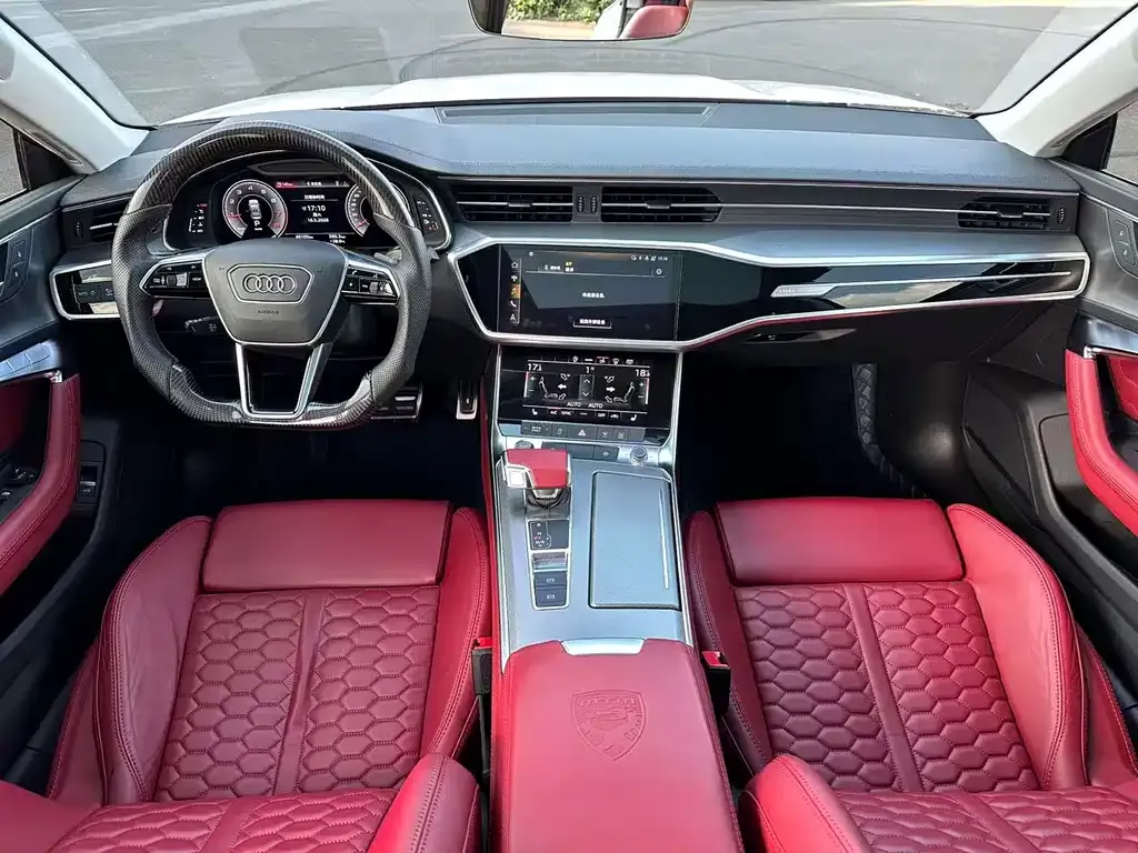 Audi A7 2021 из CN, фото 2