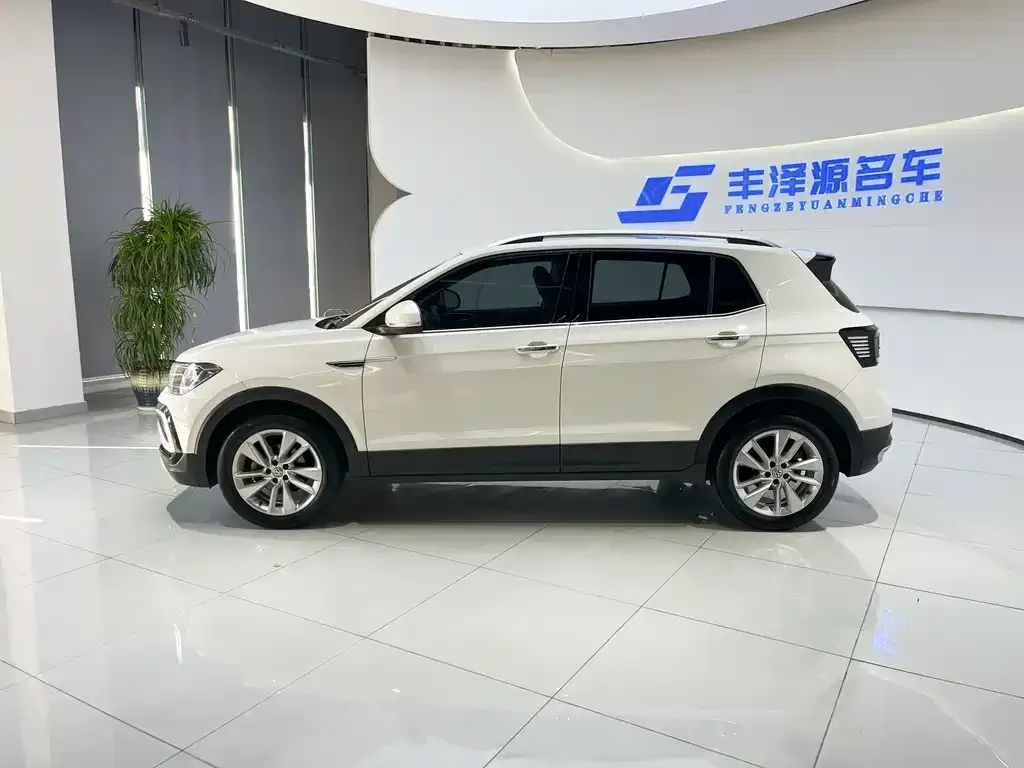 Volkswagen T-Cross 2021 из CN, фото 2