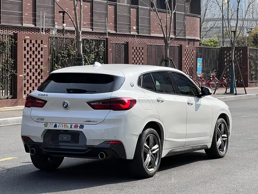 BMW X2 — фото 8
