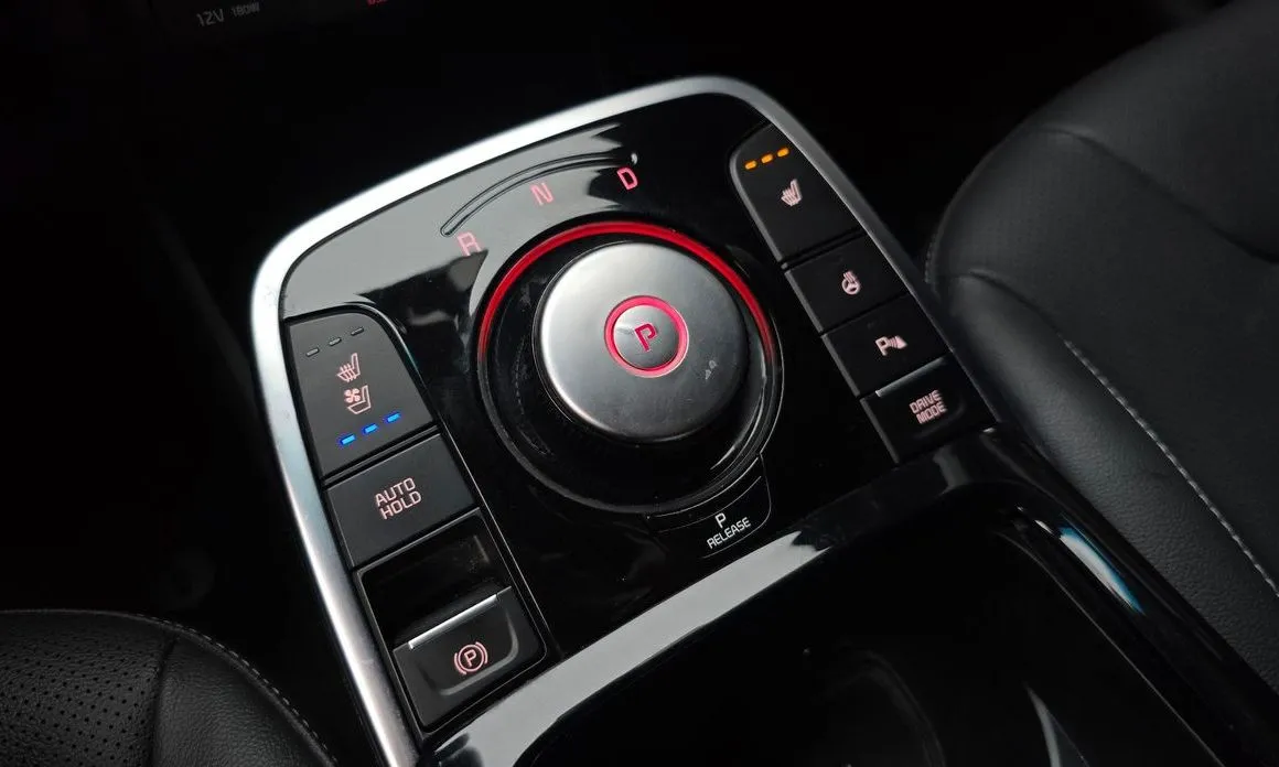 Kia Niro 2023 из KR, фото 3