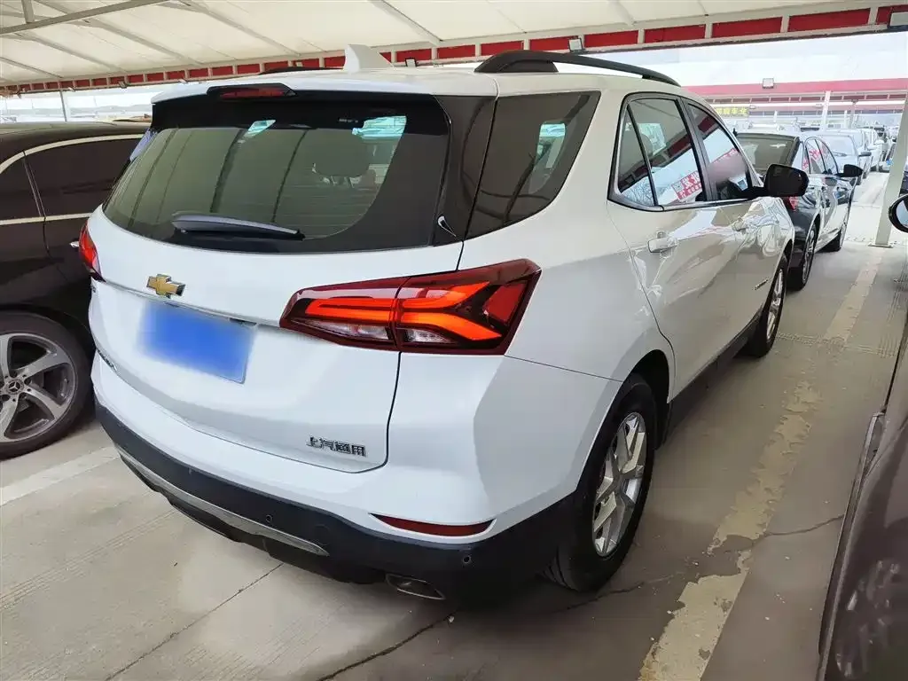 Chevrolet Equinox 2021 из CN, фото 4