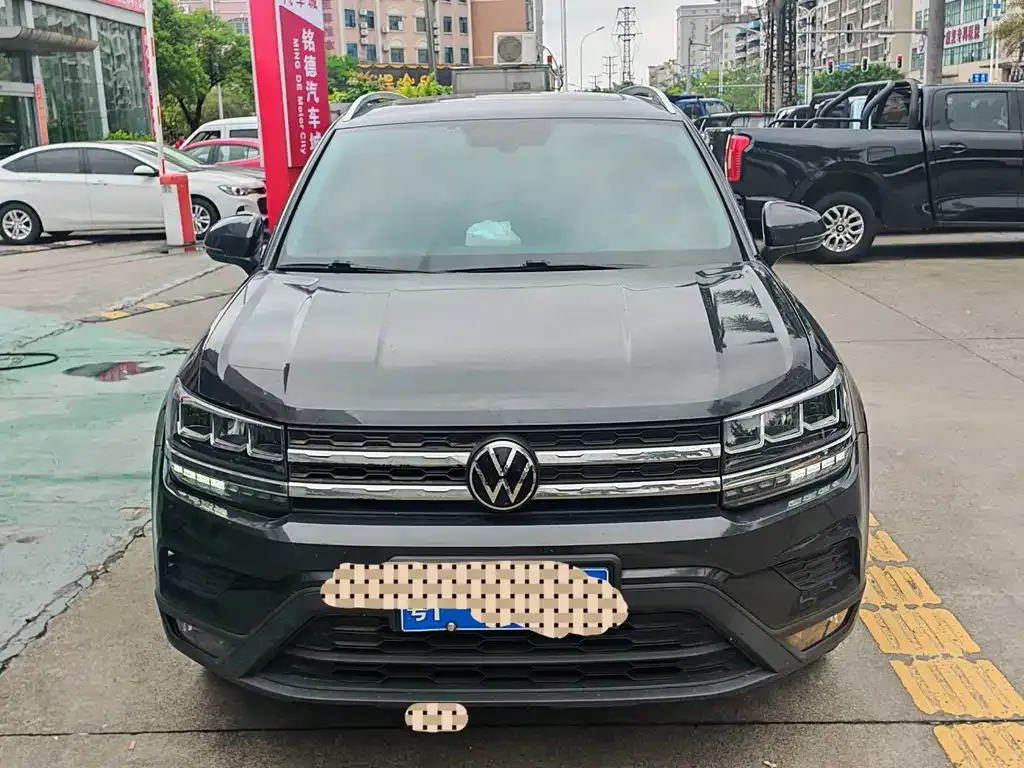 Volkswagen Tharu — фото 1