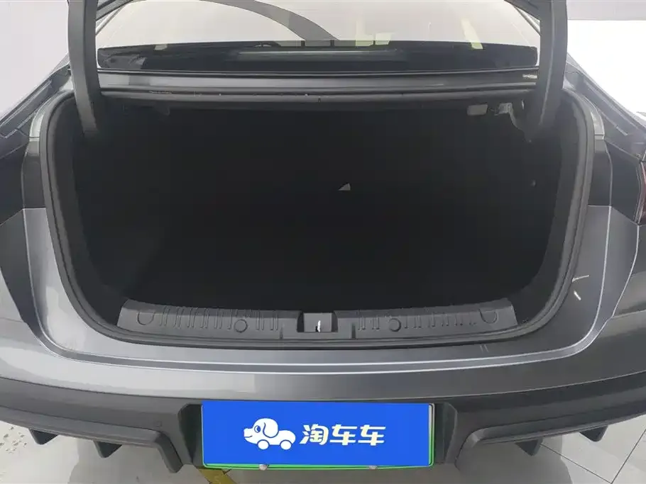 BYD Qin L — фото 10