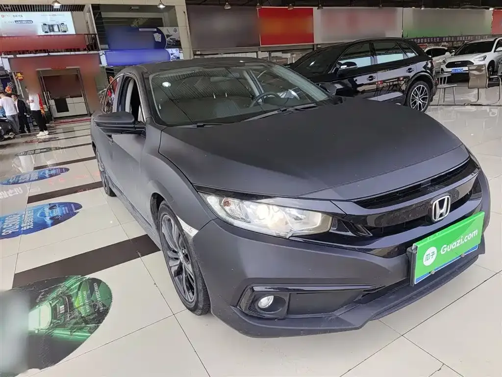 Honda Civic — фото 10