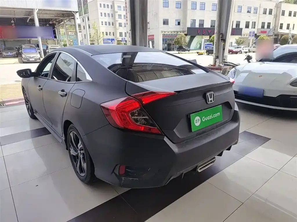 Honda Civic — фото 6