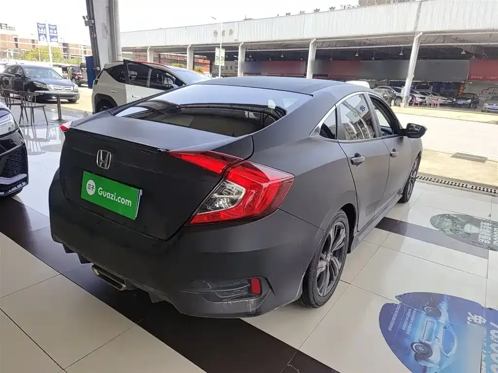 Honda Civic — фото 9