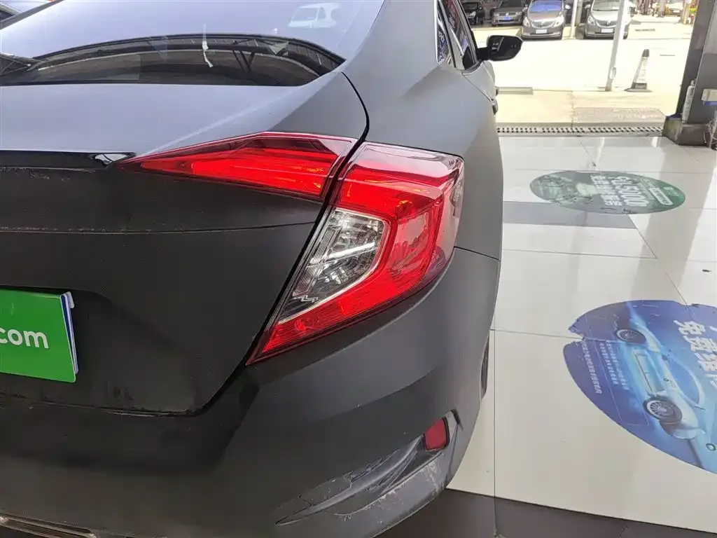 Honda Civic — фото 2