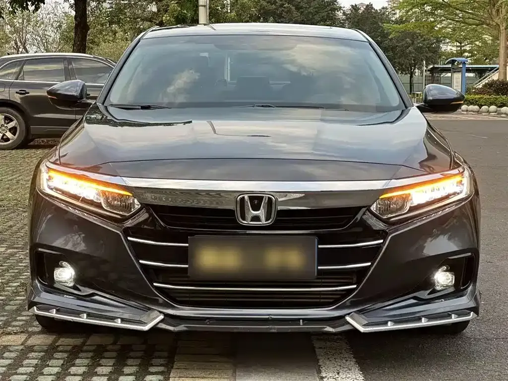 Honda Accord — фото 4