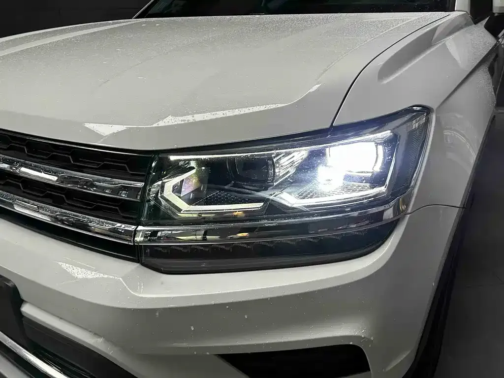 Volkswagen Tharu — фото 7