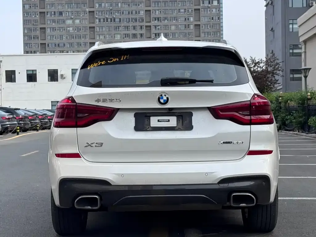 BMW X3 — фото 3
