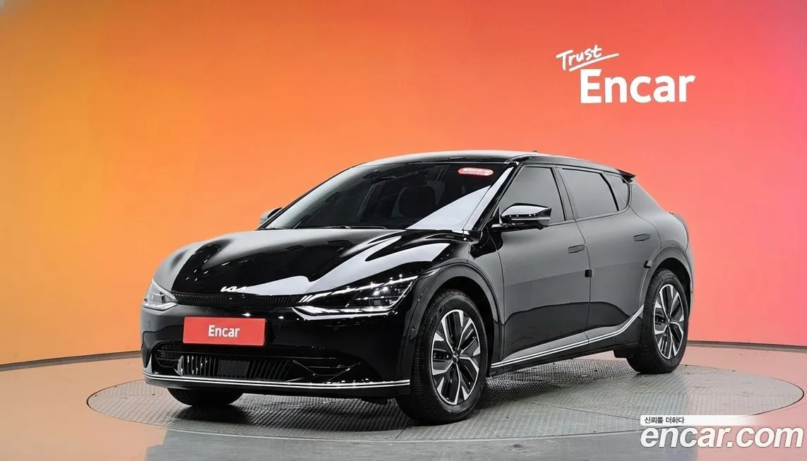 Kia EV6 — фото 1