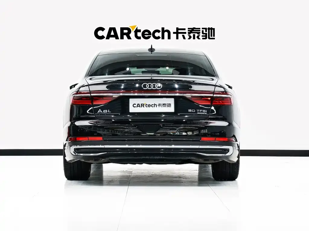 Audi A8 — фото 3