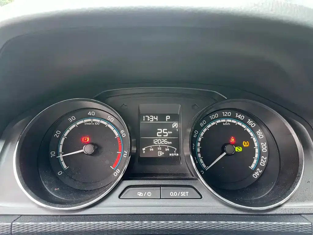 Skoda Kamiq — фото 2