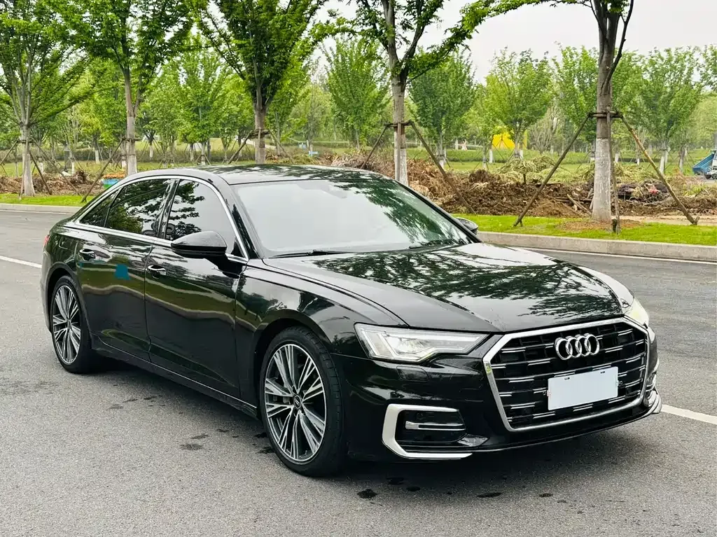 Audi A6L — фото 7