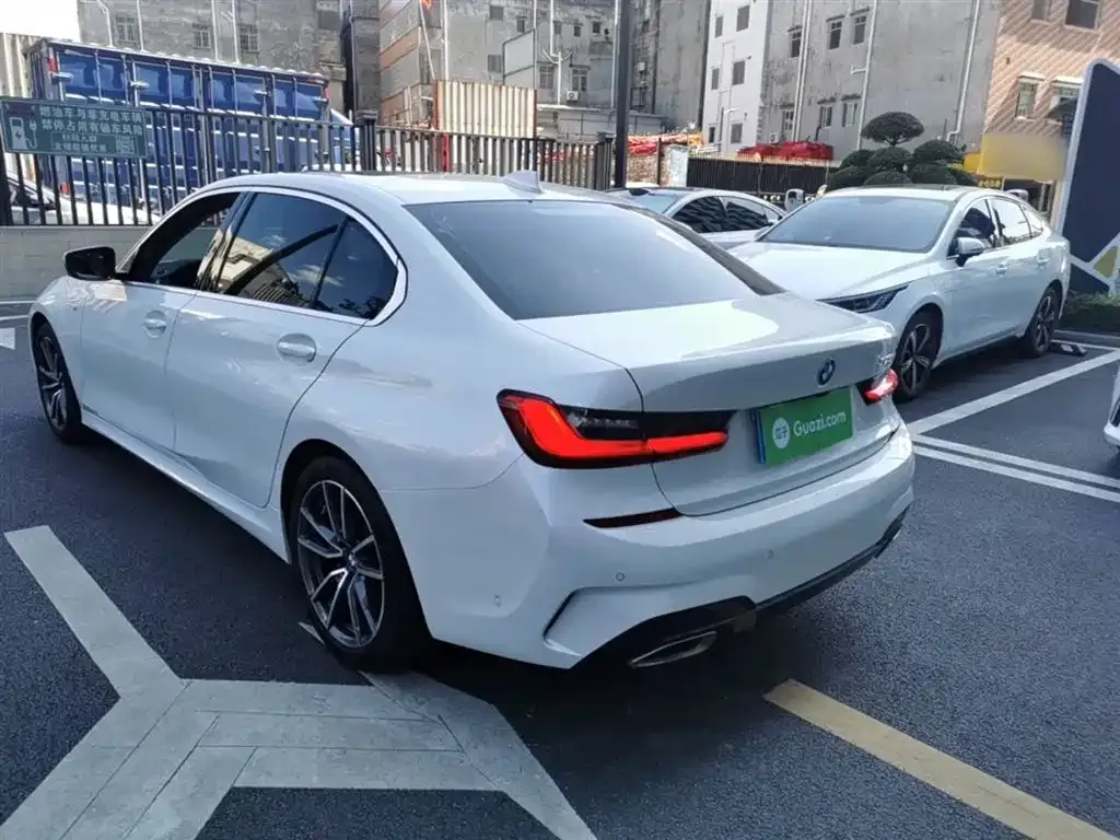 BMW 3 Series — фото 10