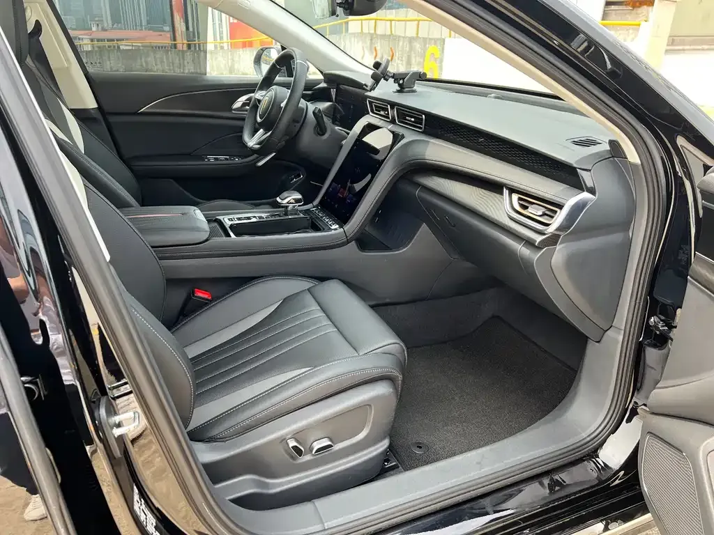 Hongqi H6 2023 из CN, фото 2