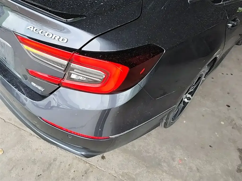 Honda Accord — фото 3