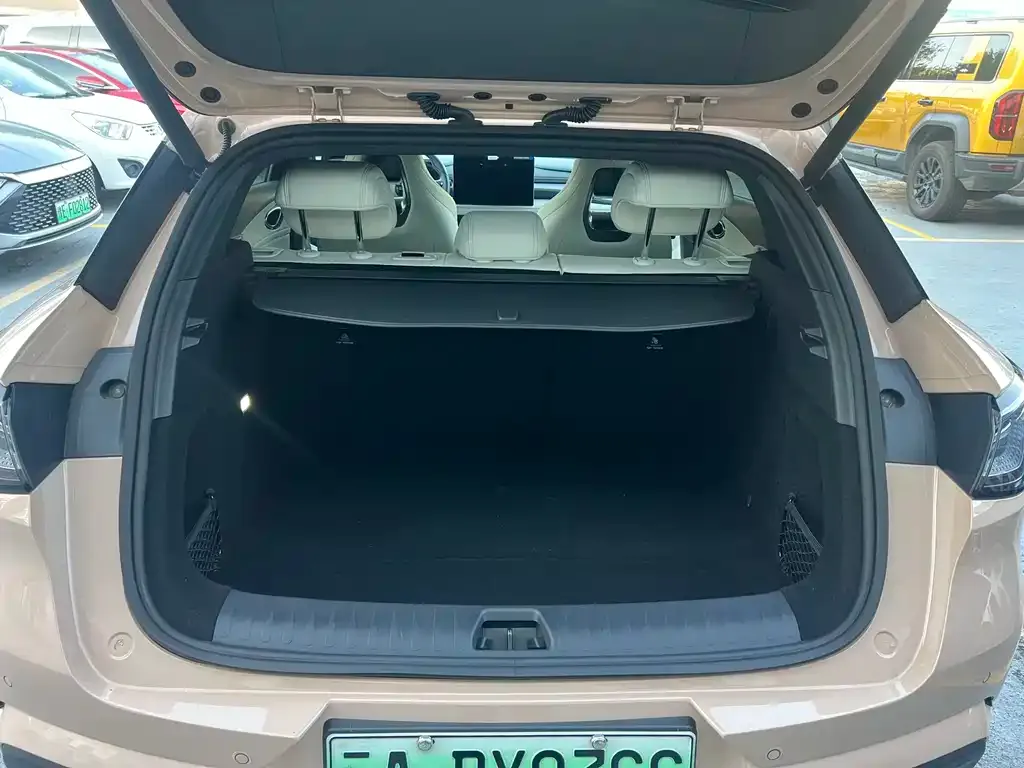 BYD Seal 06GT — фото 7