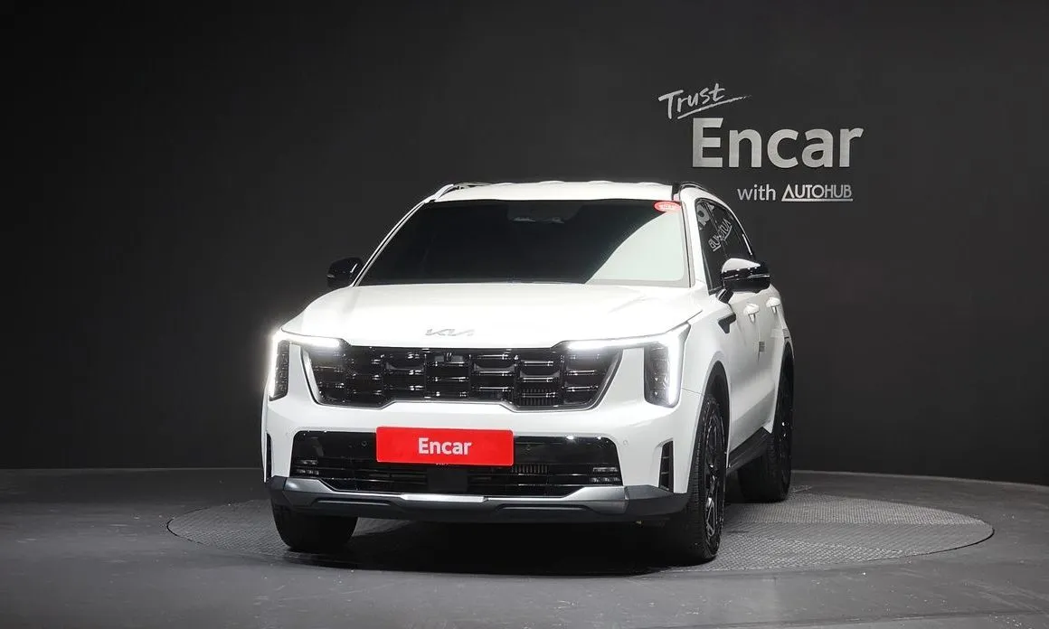 Kia Sorento — фото 7