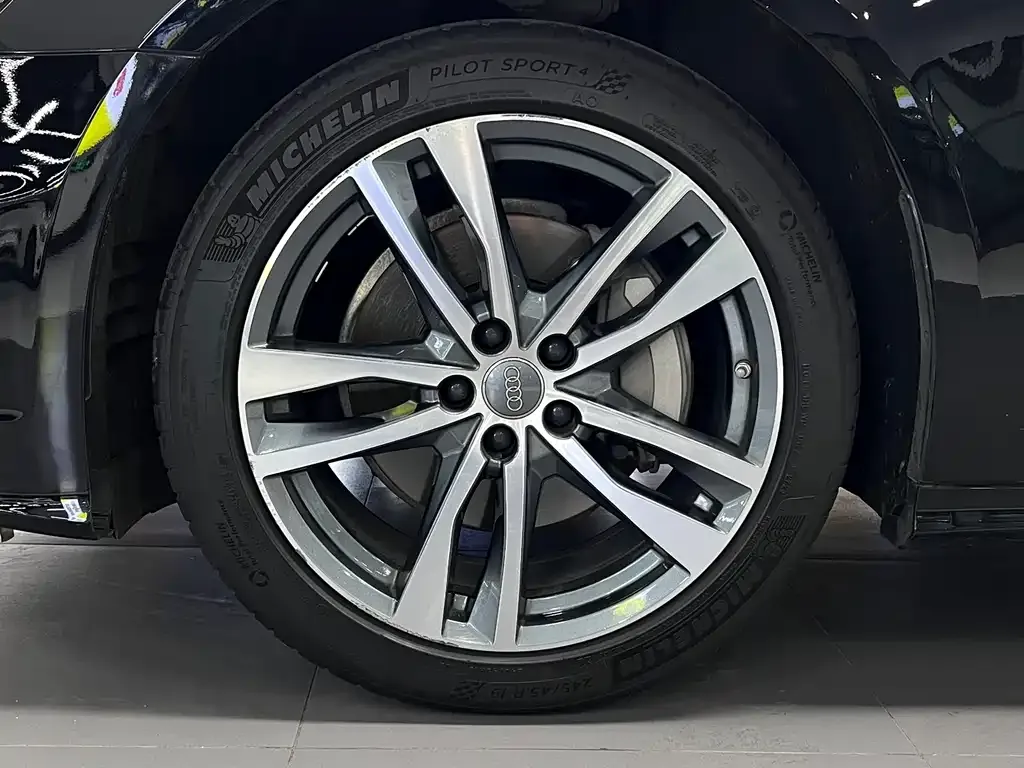 Audi A6 (Import) 2021 из CN, фото 2