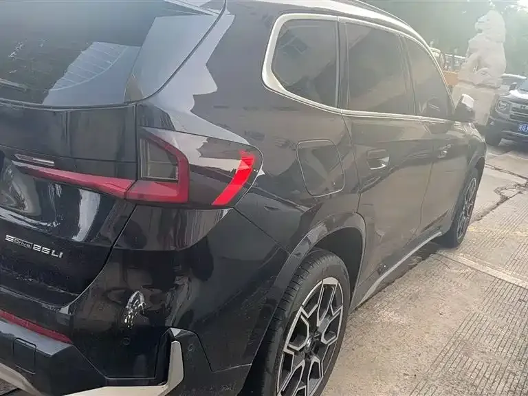 BMW X1 — фото 2