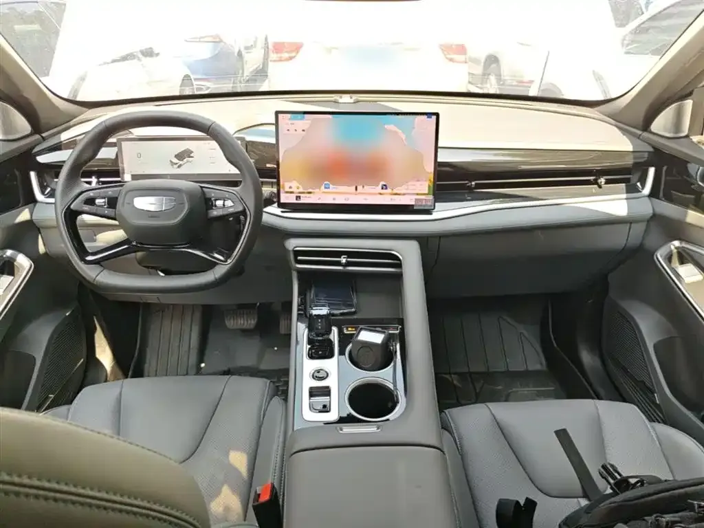 Geely Boyue 2026 из CN, фото 2