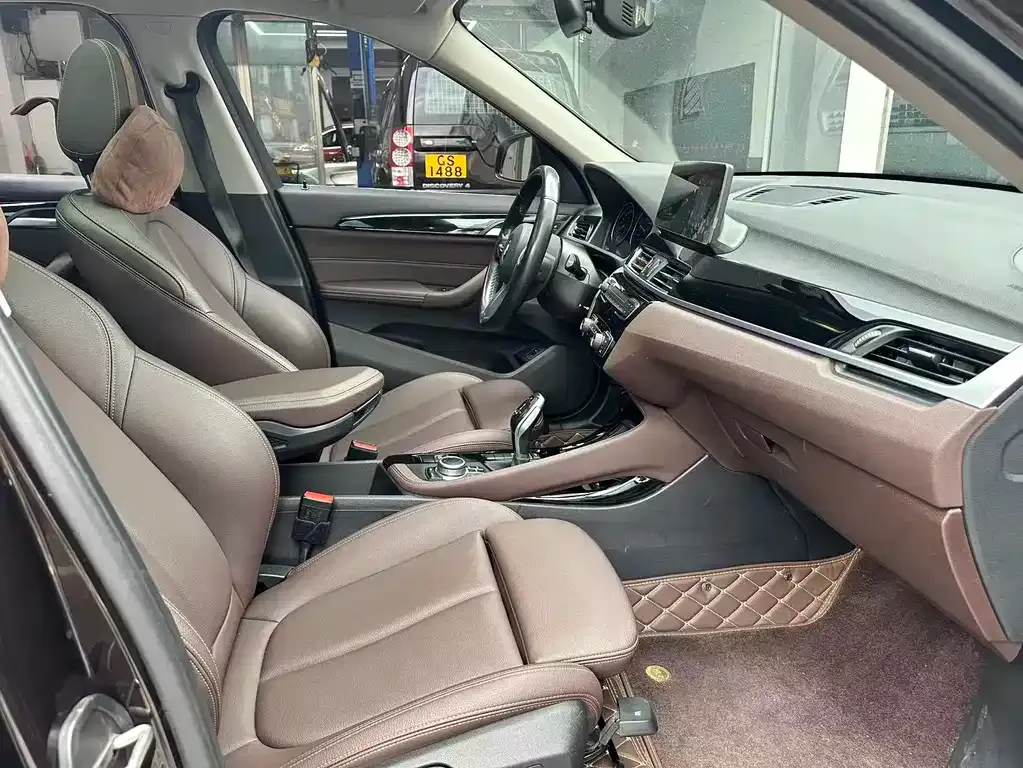 BMW X1 2021 из CN, фото 10