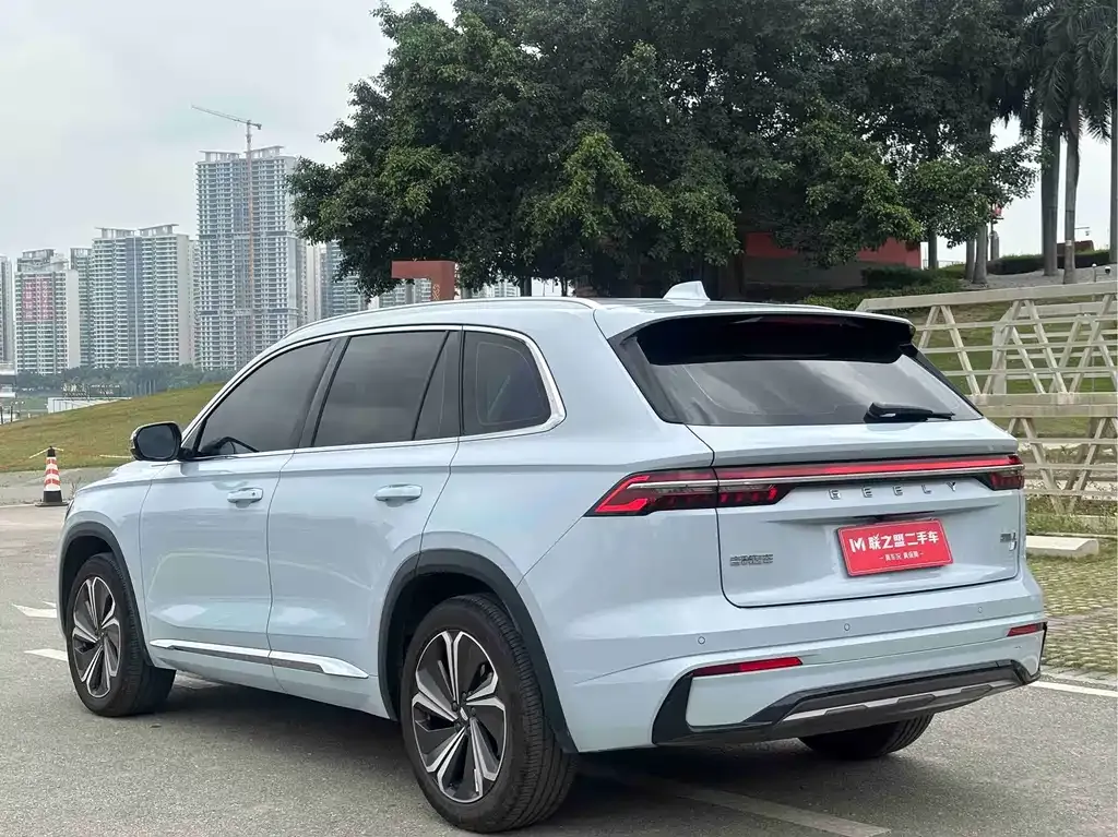 Geely Xingyue L — фото 10